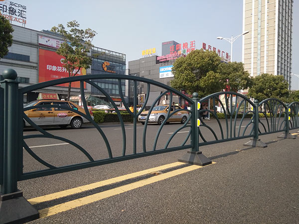 城市交通护栏